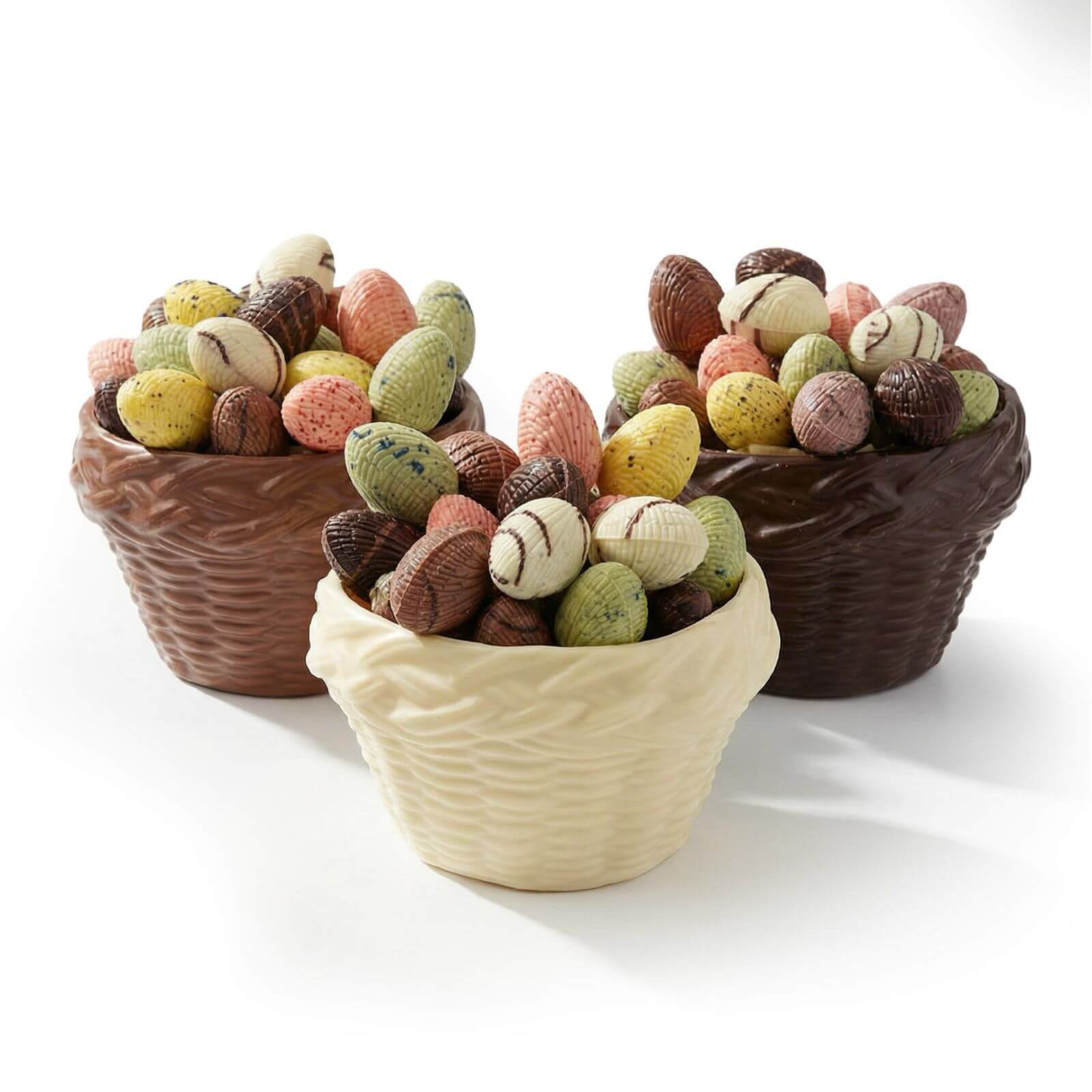 Mandje met gevulde eitjes van Nijtmans Mandje met gevulde eitjes van Nijtmans